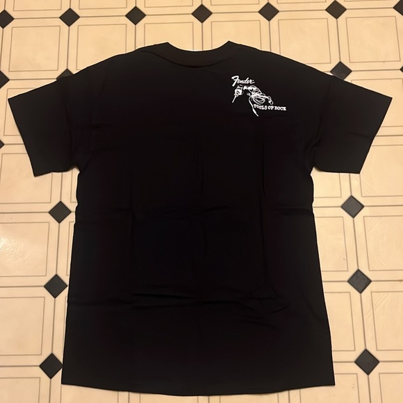 🎼🎸 Vintage Fender shirt size Medium EUC - Picture 3 of 5